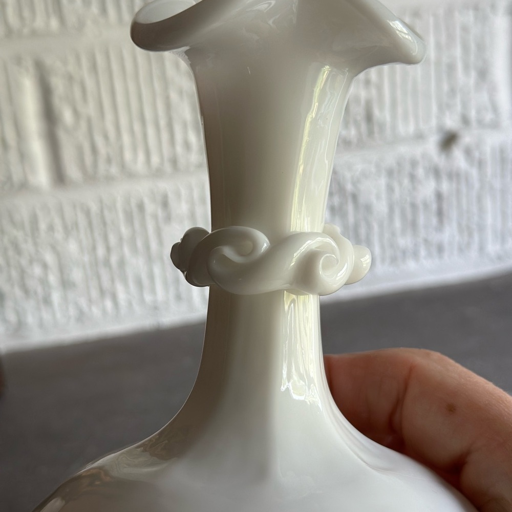 Vintage white milkglass budvase vase  6” tall.  4” wide across bottom.  No chips - Picture 4 of 5